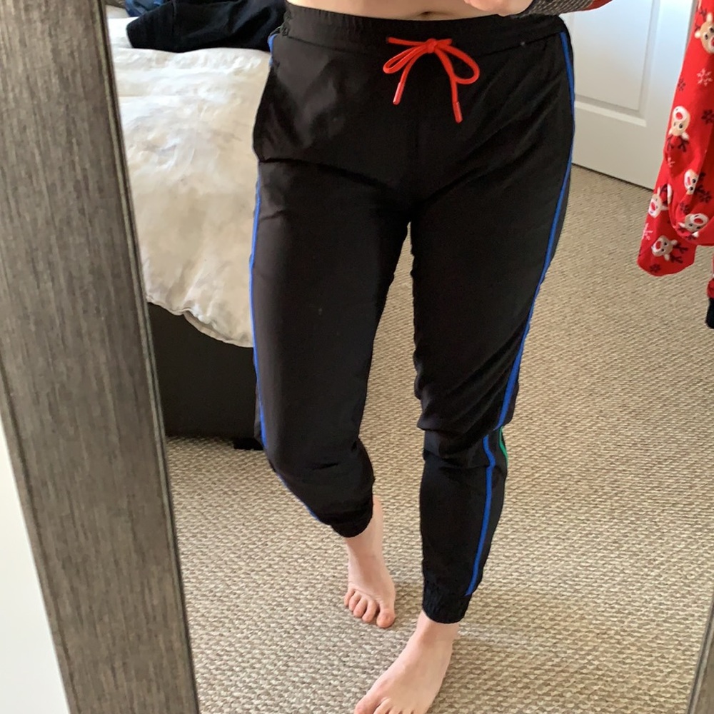 Fabletics joggers lightweight